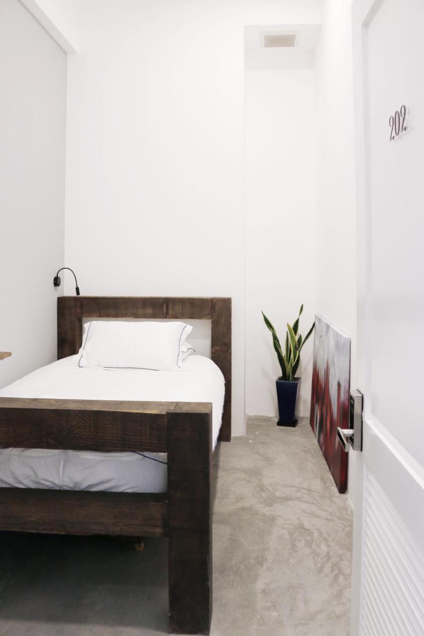 The Dorm Saigon (Adults Only) Hostel Ho Chi Minh City Bagian luar foto